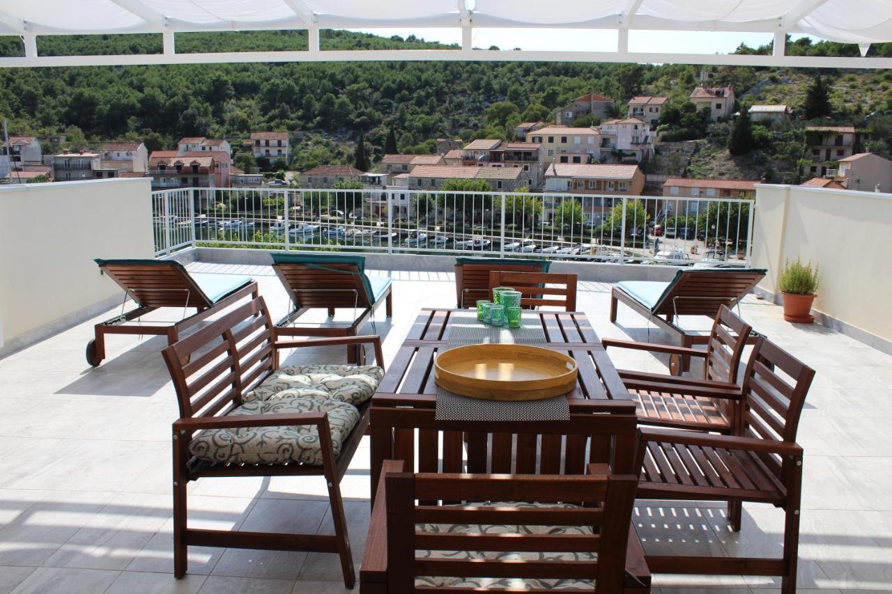 Apartments Ivan Zaton Zaton  المظهر الخارجي الصورة