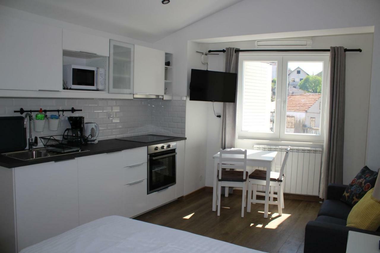 Apartments Ivan Zaton Zaton  المظهر الخارجي الصورة