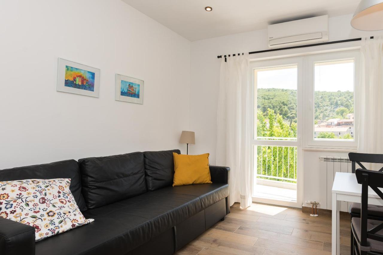Apartments Ivan Zaton Zaton  المظهر الخارجي الصورة